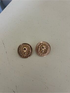 Francesca's Collections Rose Gold Lion Head Stud Earrings